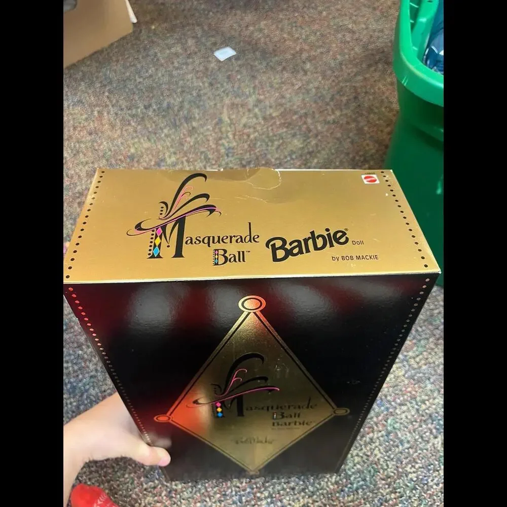 1993 MASQUERADE BALL BARBIE‎ BY BOB MACKIE - 10803 - ORIGINAL BOX WITH SHIPPER!